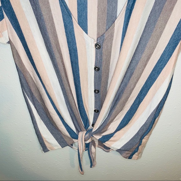 American eagle cropped shirt - Picture 4 of 7